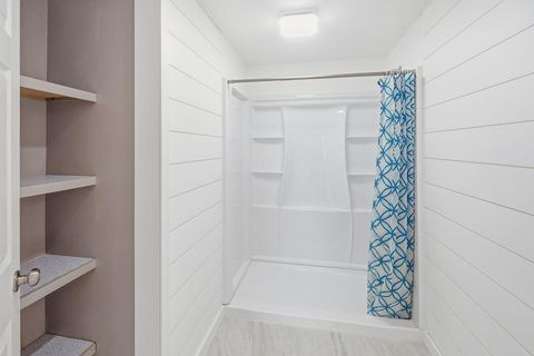 Tiny photo for 4645 NW 52nd Street, Redmond, OR 97756 (MLS # 220214388)