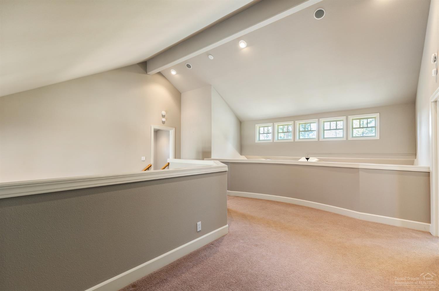 Broken Top - Residential