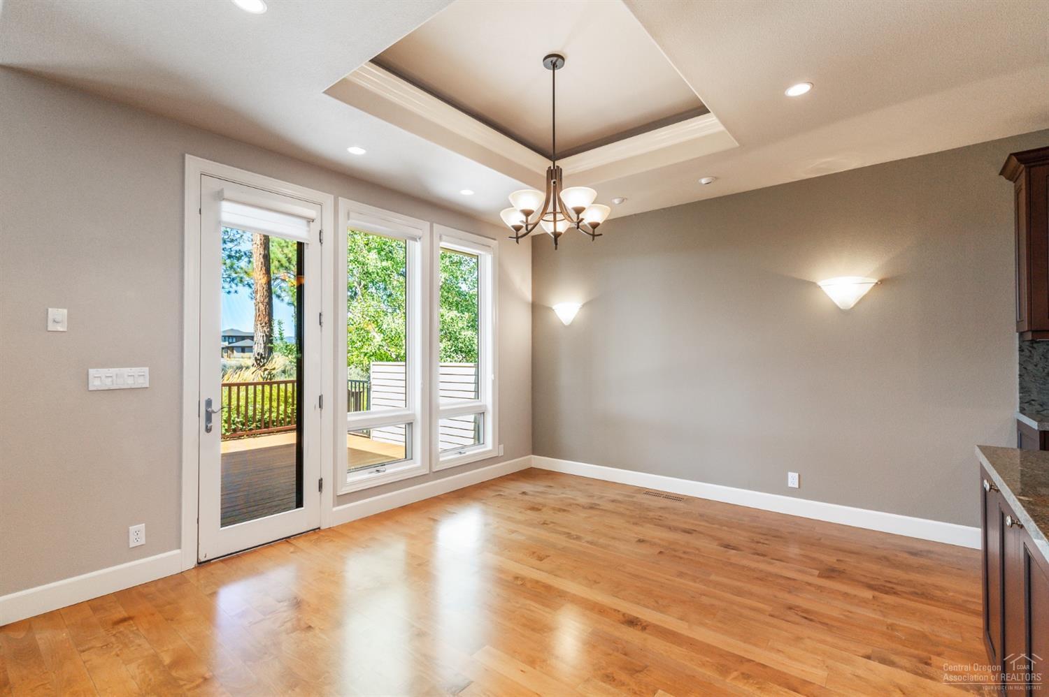 Broken Top - Residential