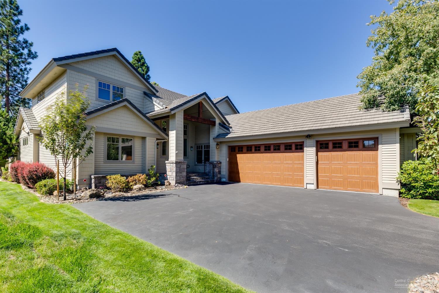 Broken Top - Residential