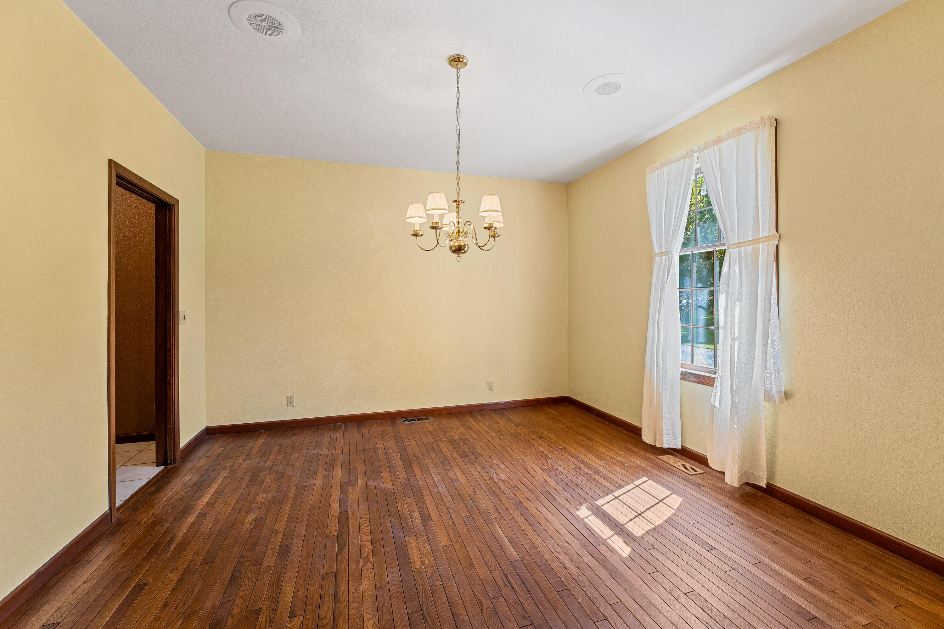 Country Hills Estates - Residential