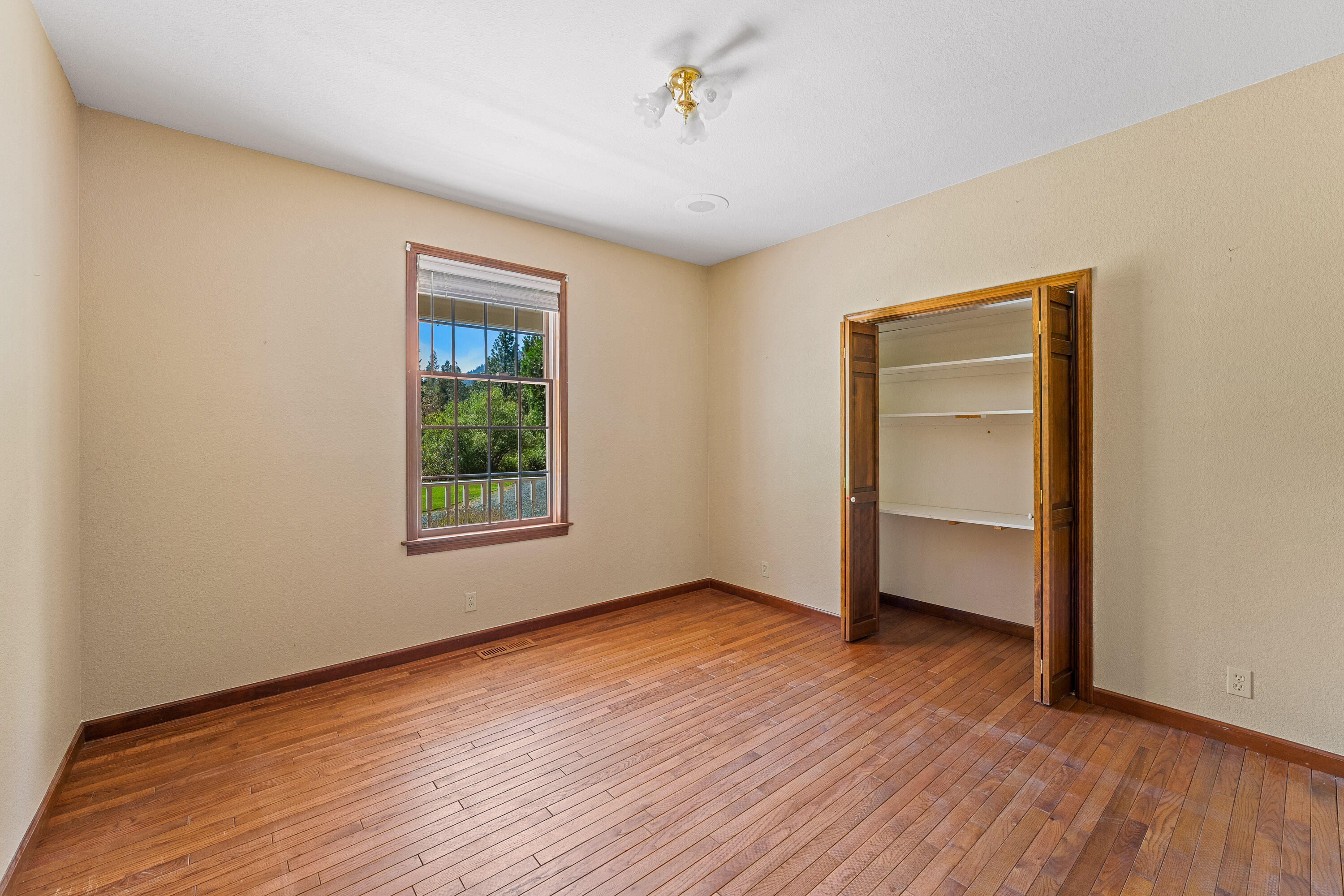 Country Hills Estates - Residential