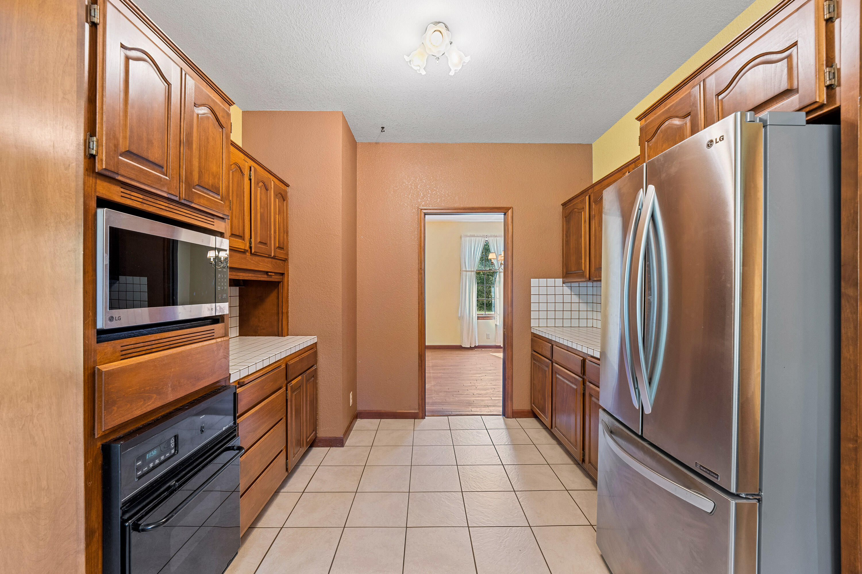 Country Hills Estates - Residential