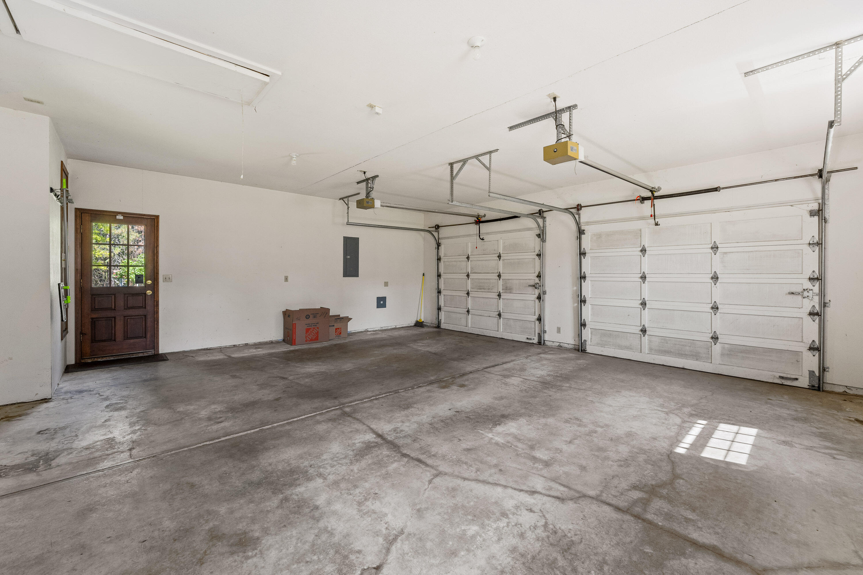 Country Hills Estates - Residential