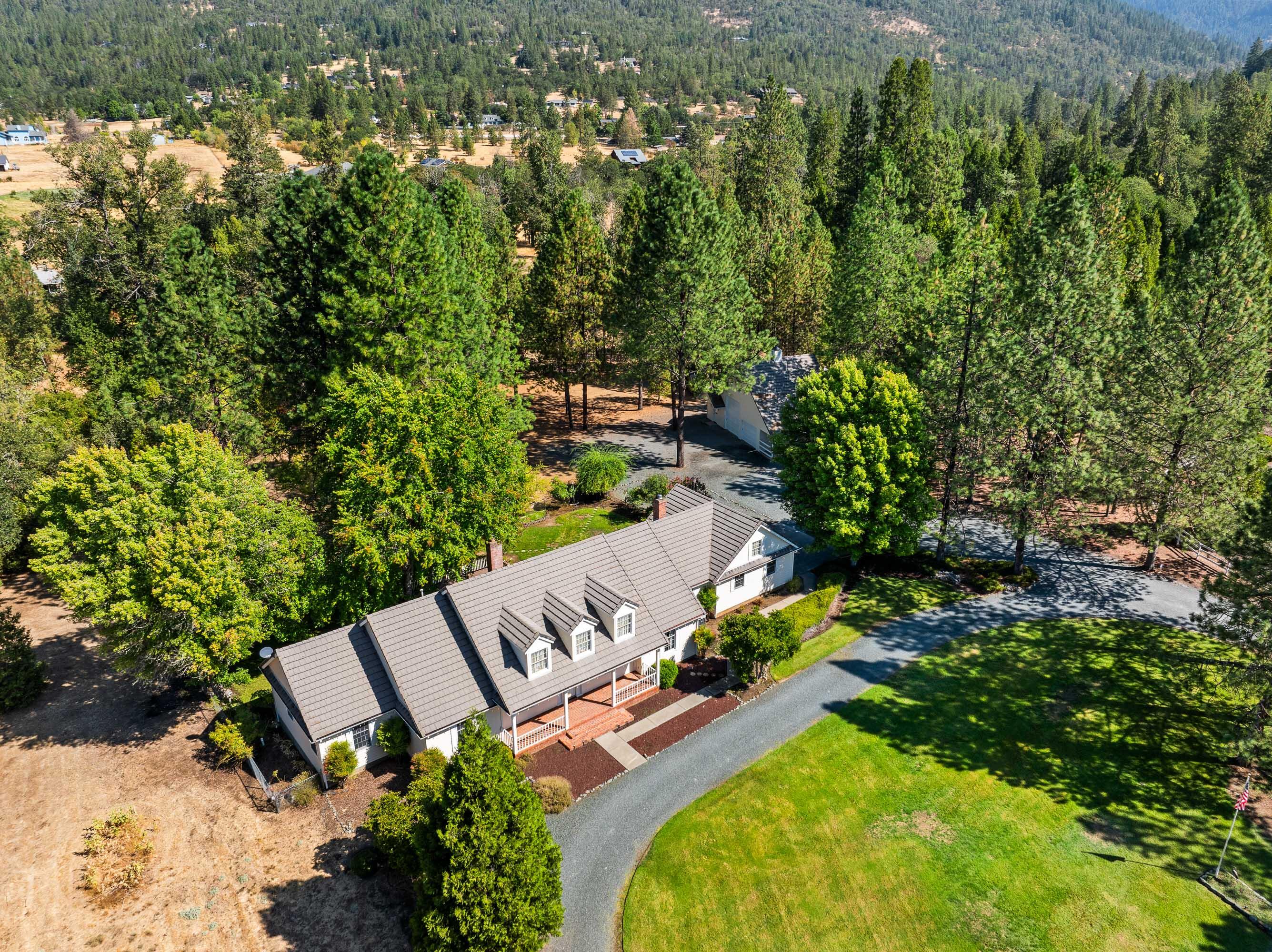 Country Hills Estates - Residential