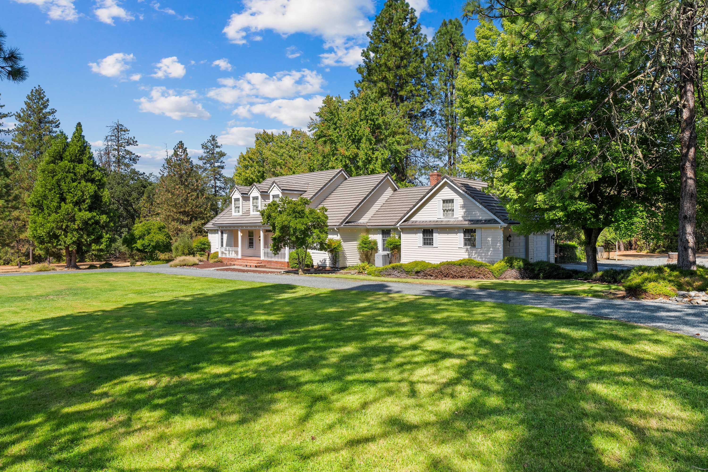 Country Hills Estates - Residential