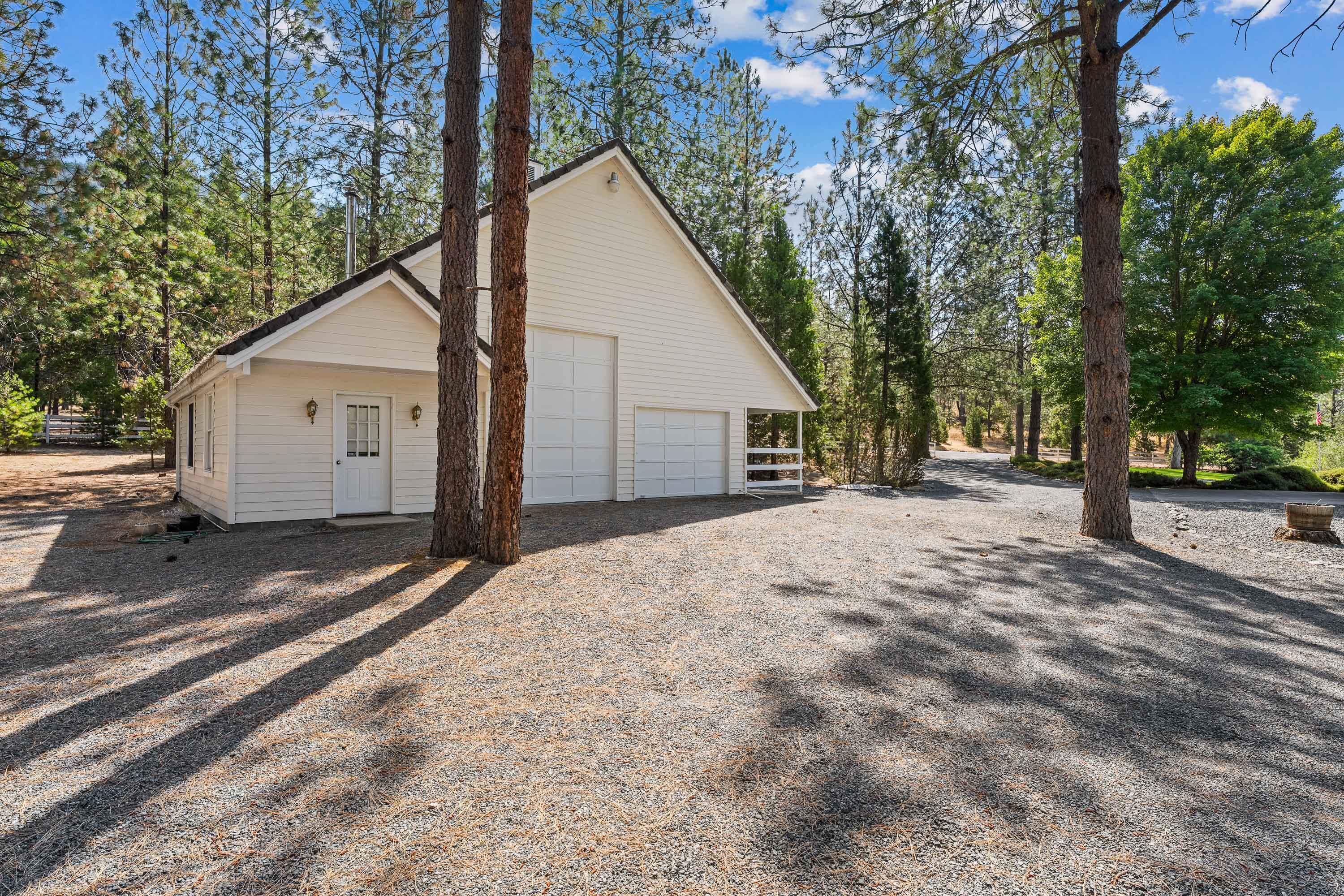 Country Hills Estates - Residential