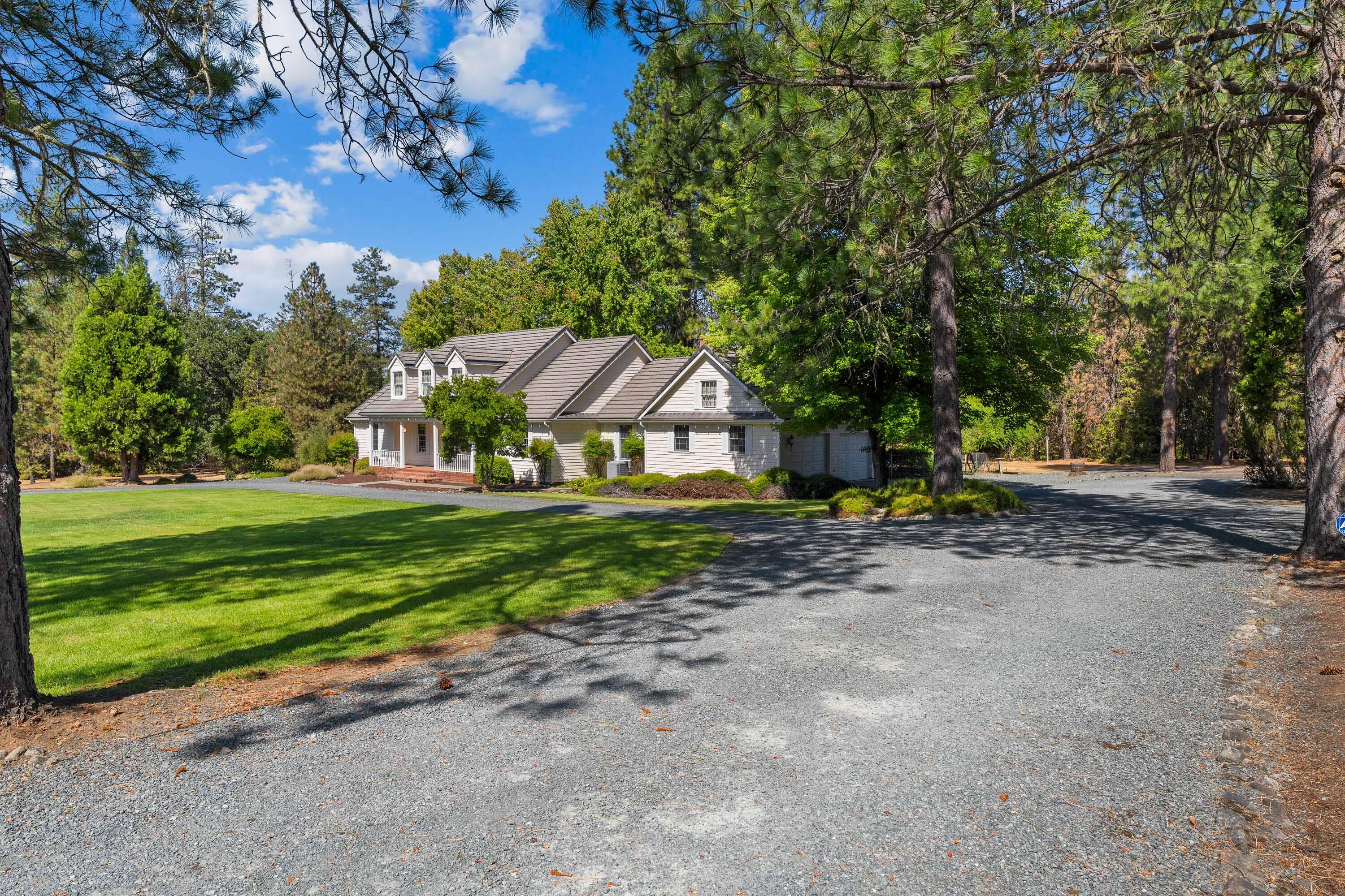 Country Hills Estates - Residential