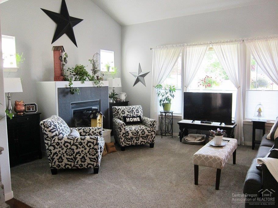 Juniper Hill - Residential