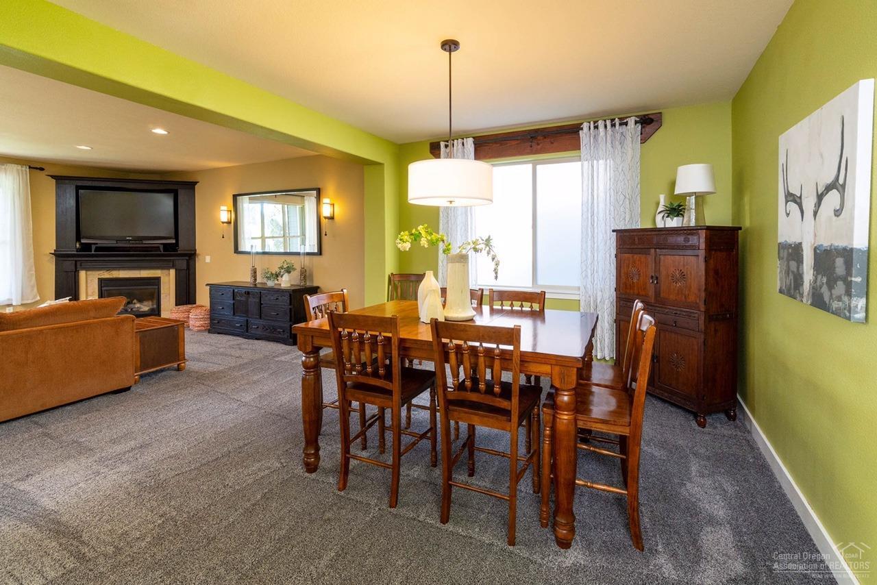 Skyliner Summit - Residential