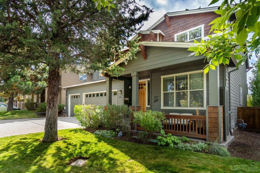 Fabulous westside location in Skyliner Summit! This home has generous sized rooms, with 4 bedrooms upstairs , a large bonus room, office, formal dining, as well as kitchen dining. The kitchen is light filled and open to the great room, all while overlooking the beautiful back yard. The yard is fenced and well landscaped - even with a garden to harvest your own veggies! There is easy access to the trails, farmers market, schools, and shops. The neighborhood features several parks throughout.