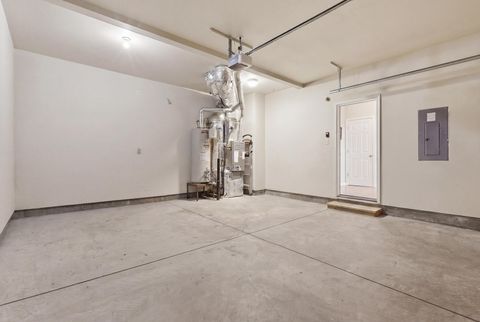 Tiny photo for 61156 Foxglove Loop, Bend, OR 97702 (MLS # 220219875)