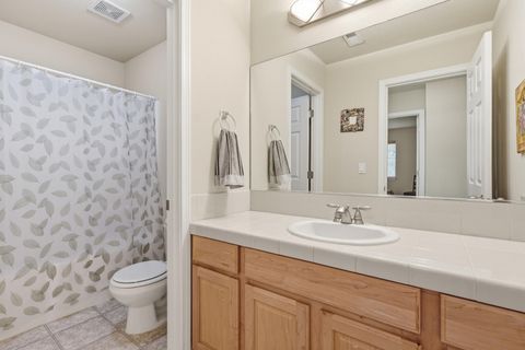 Tiny photo for 61156 Foxglove Loop, Bend, OR 97702 (MLS # 220219875)