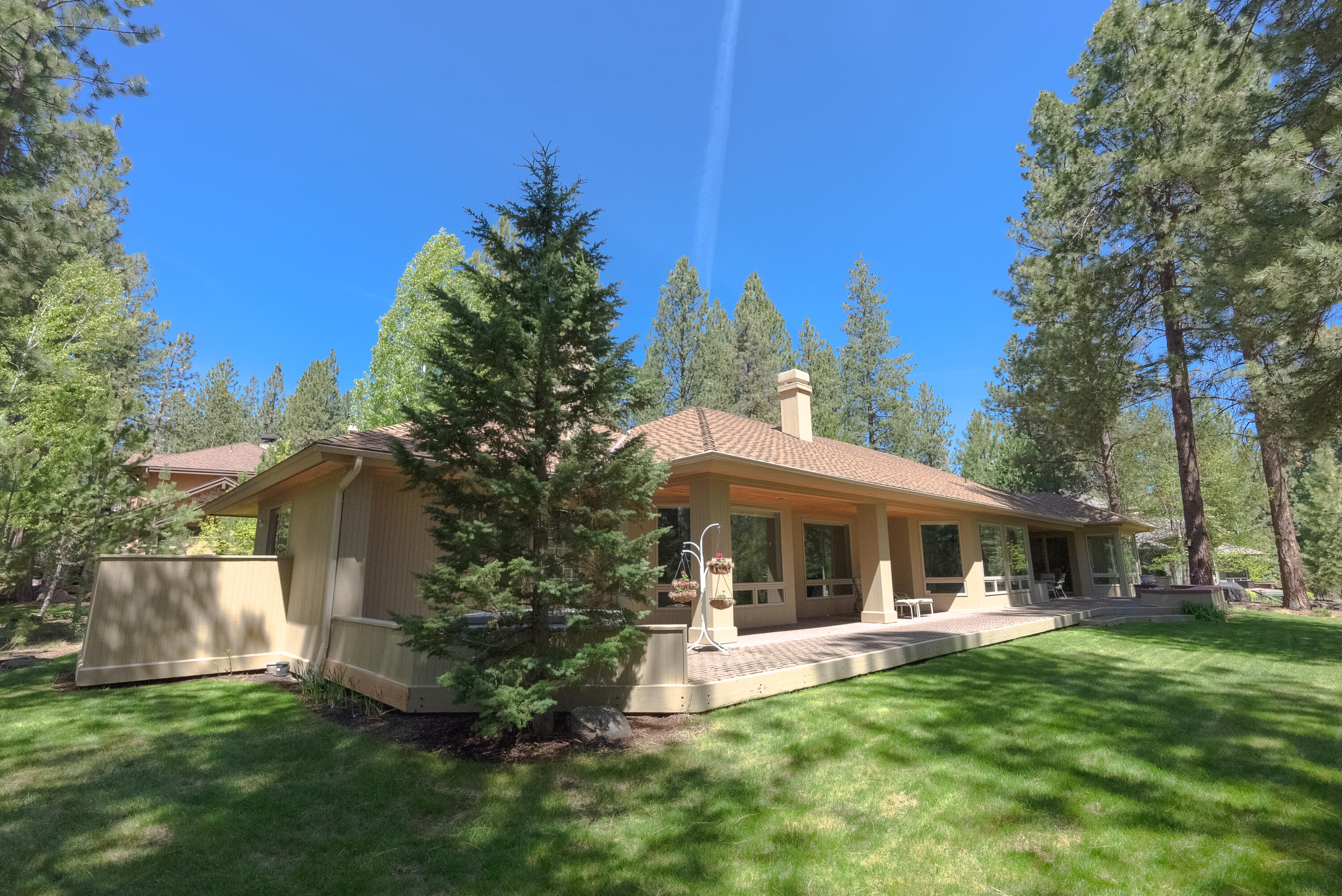 7th Mtn Golf Village - Residential