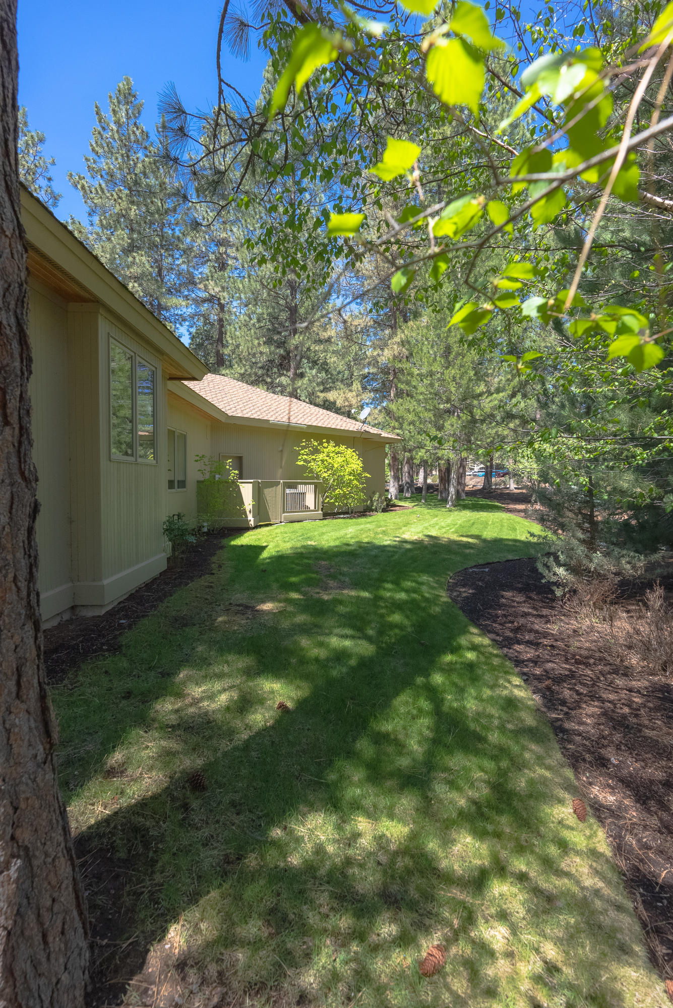 7th Mtn Golf Village - Residential