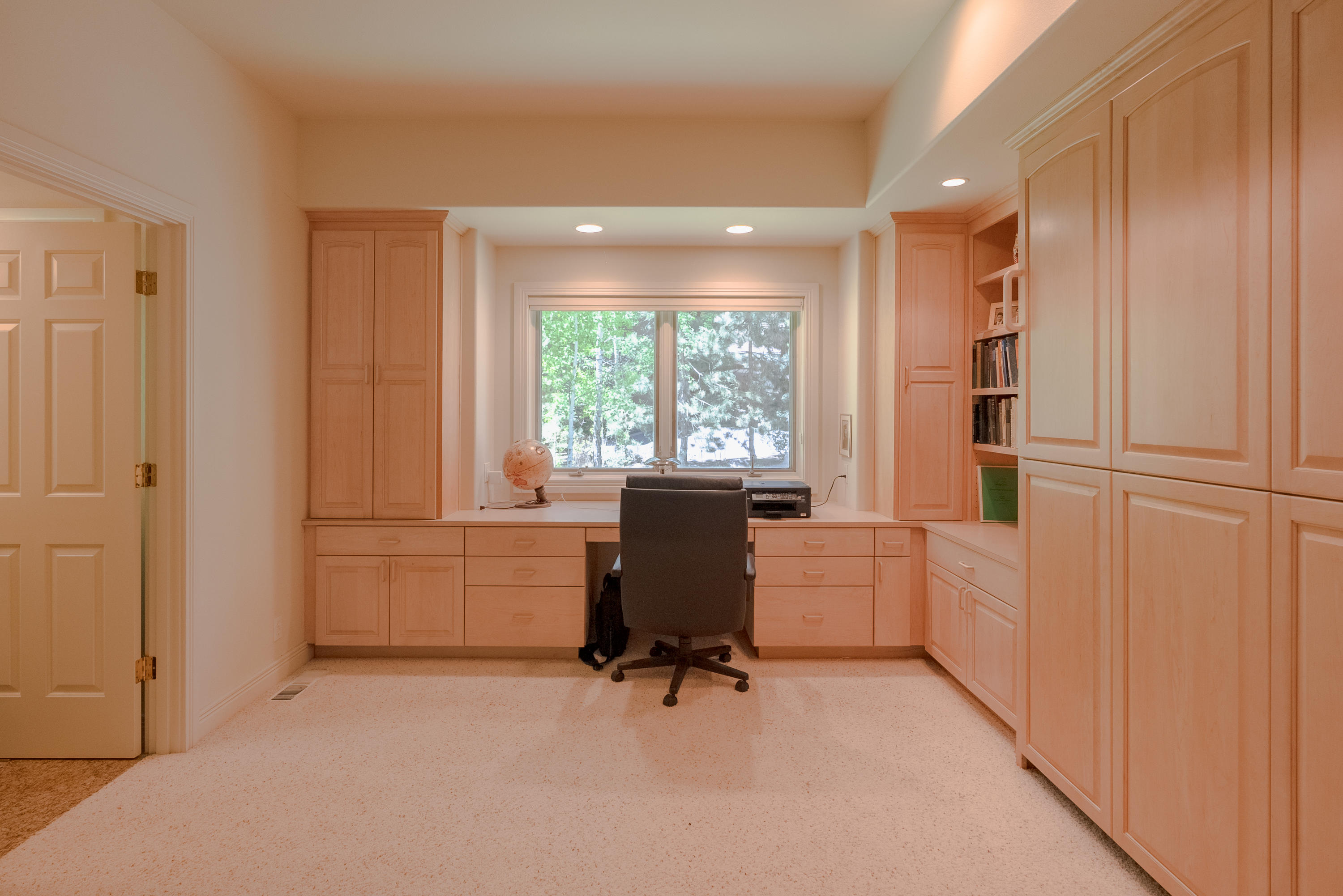 7th Mtn Golf Village - Residential