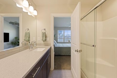 Tiny photo for 270 NW 33rd Street, Redmond, OR 97756 (MLS # 220217306)