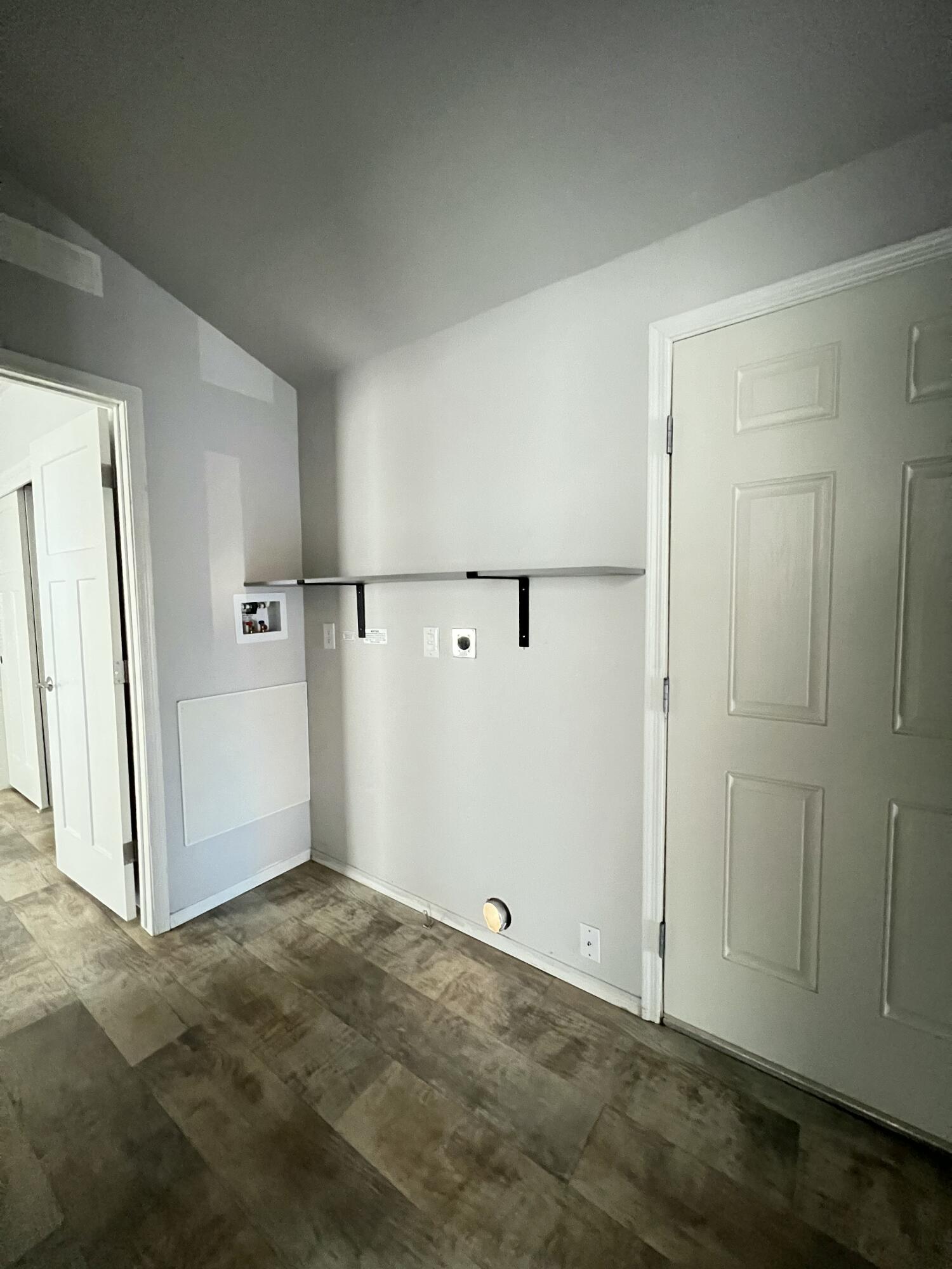 Round Lake Estates - Residential