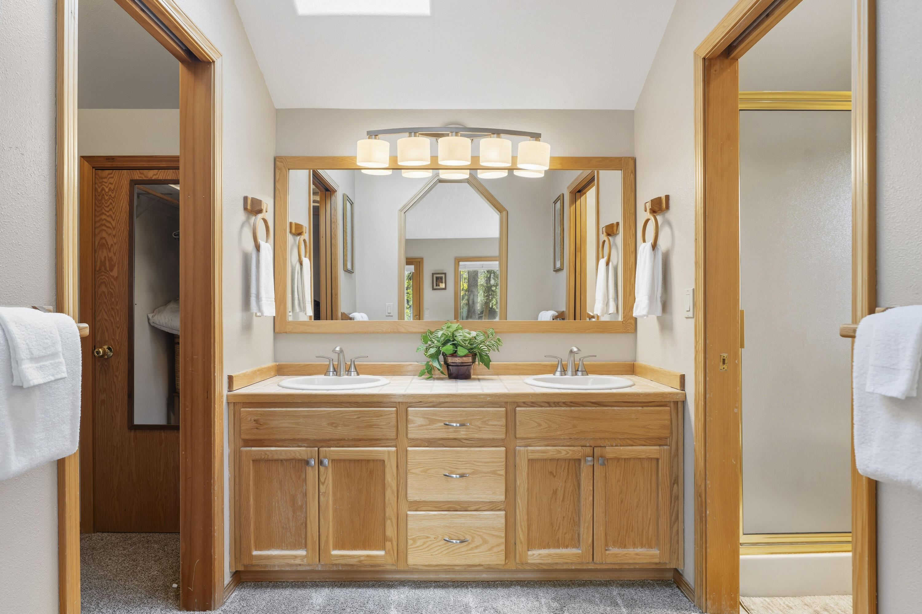 Fairway Point Villag - Residential