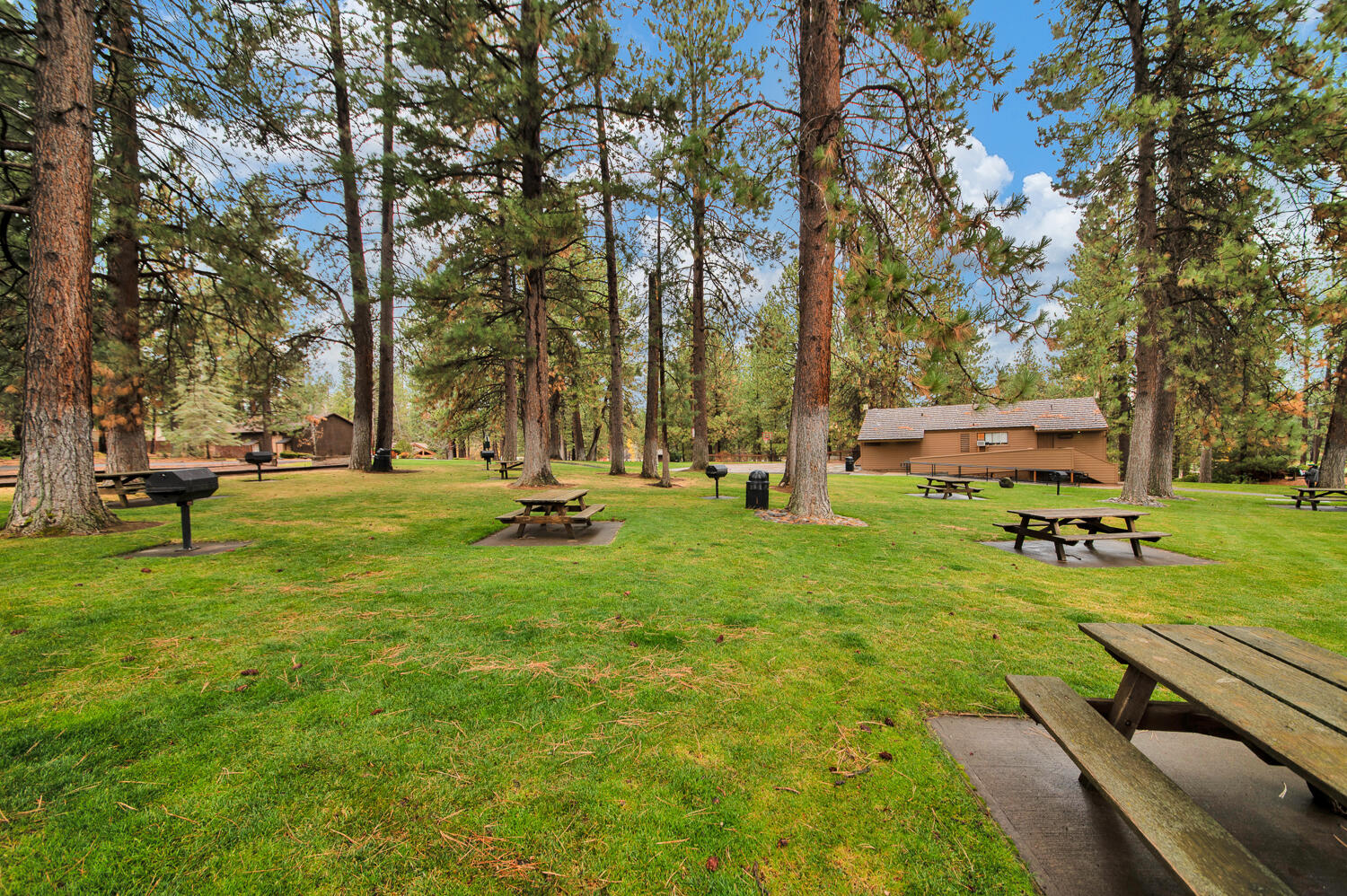 Inn Of The 7th - Residential