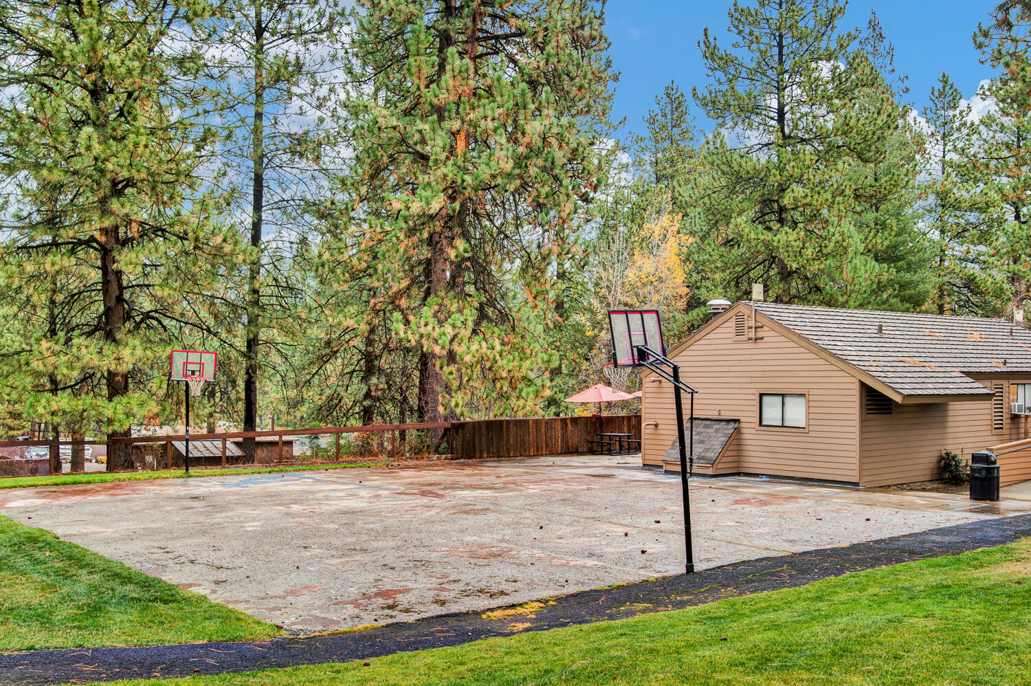 Inn Of The 7th - Residential