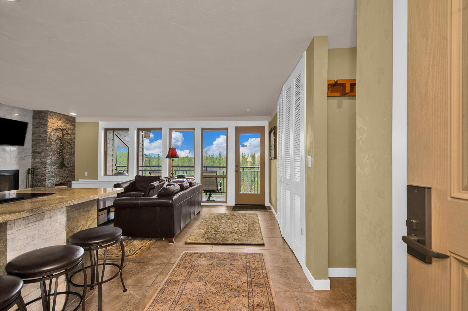 Inn Of The 7th - Residential