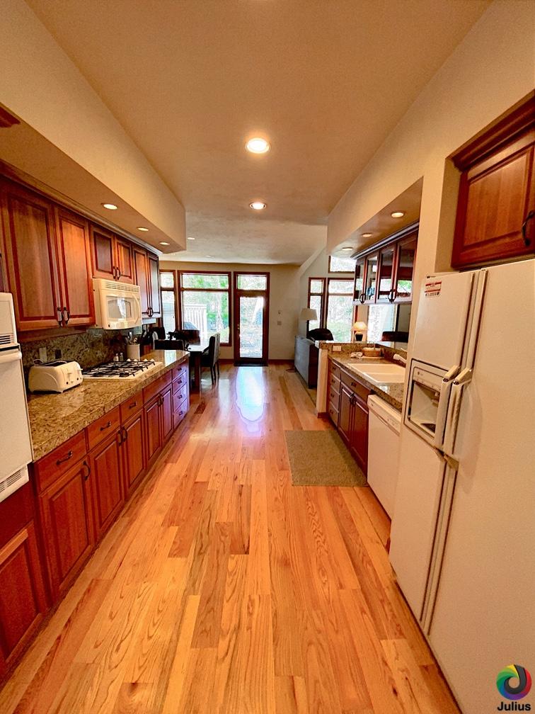 StoneTH - Residential