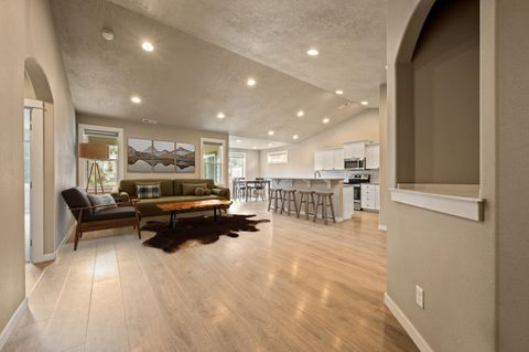 7220 SE Night Hawk Court Prineville OR 97754