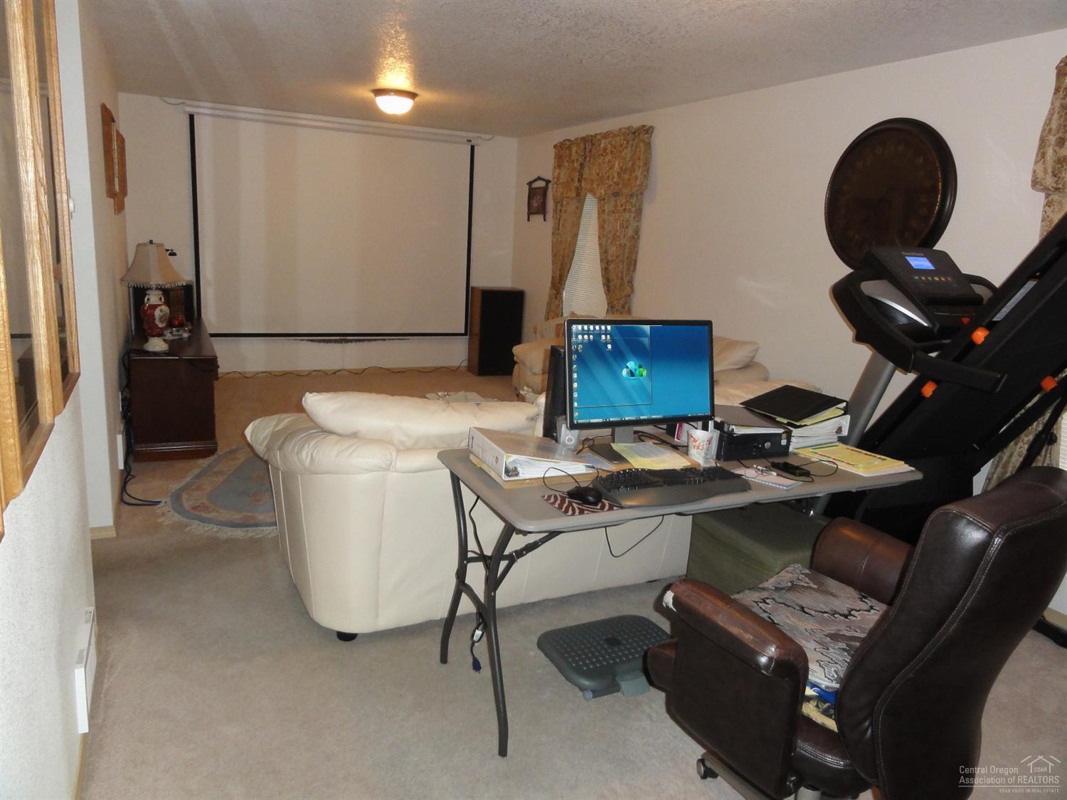 Obsidian Estate - Residential