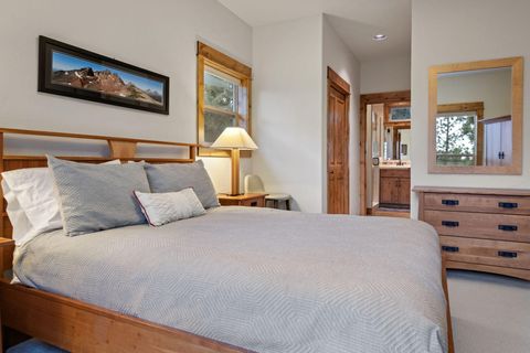 Tiny photo for 61299 Big Eddy Circle, Bend, OR 97702 (MLS # 220214398)