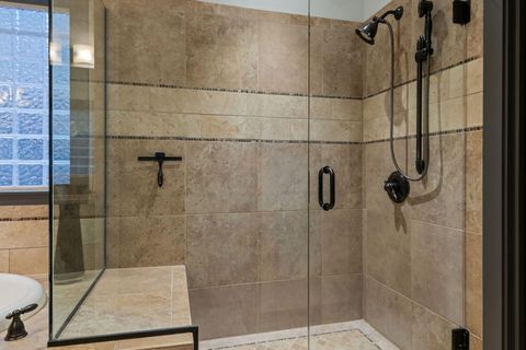 Tiny photo for 61299 Big Eddy Circle, Bend, OR 97702 (MLS # 220214398)