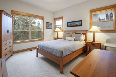 Tiny photo for 61299 Big Eddy Circle, Bend, OR 97702 (MLS # 220214398)