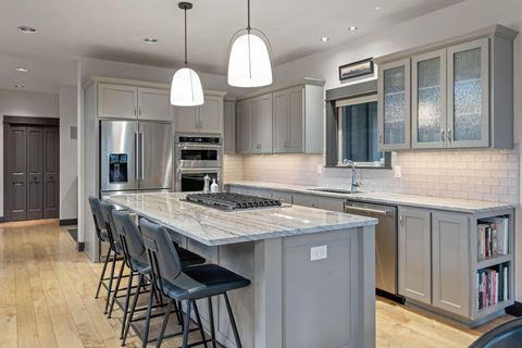 Tiny photo for 61299 Big Eddy Circle, Bend, OR 97702 (MLS # 220214398)