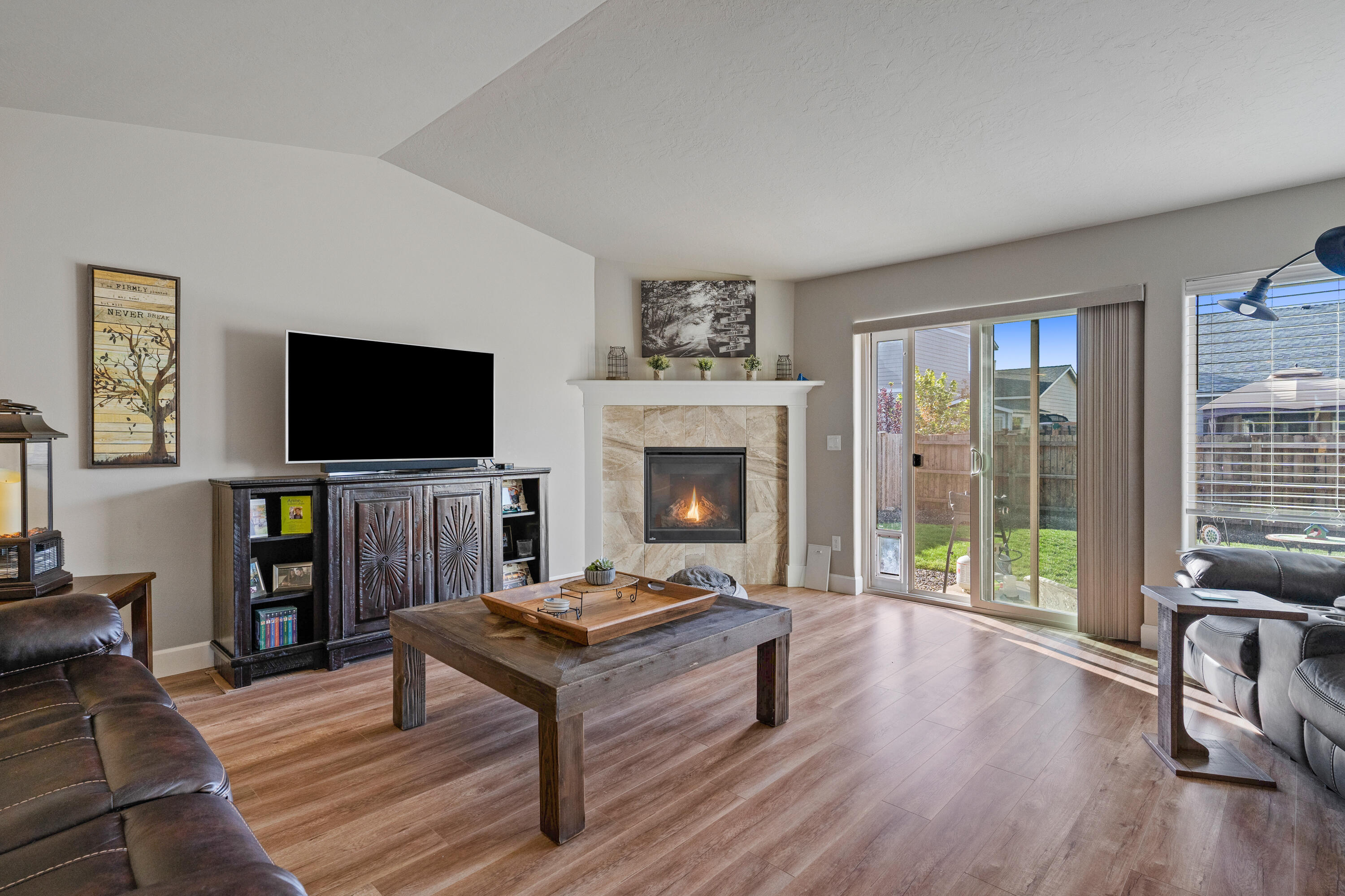 27 Elm - Residential