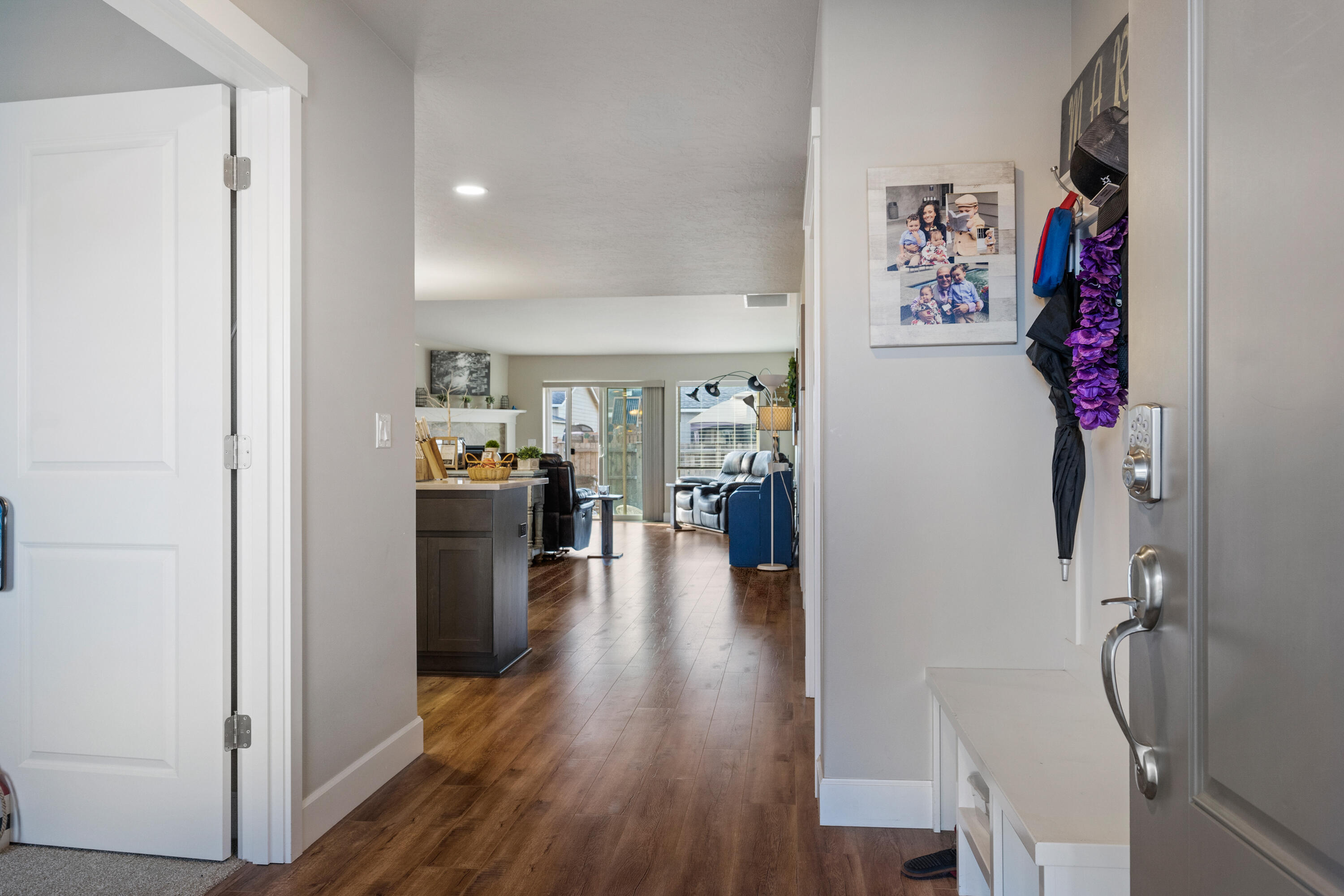 27 Elm - Residential