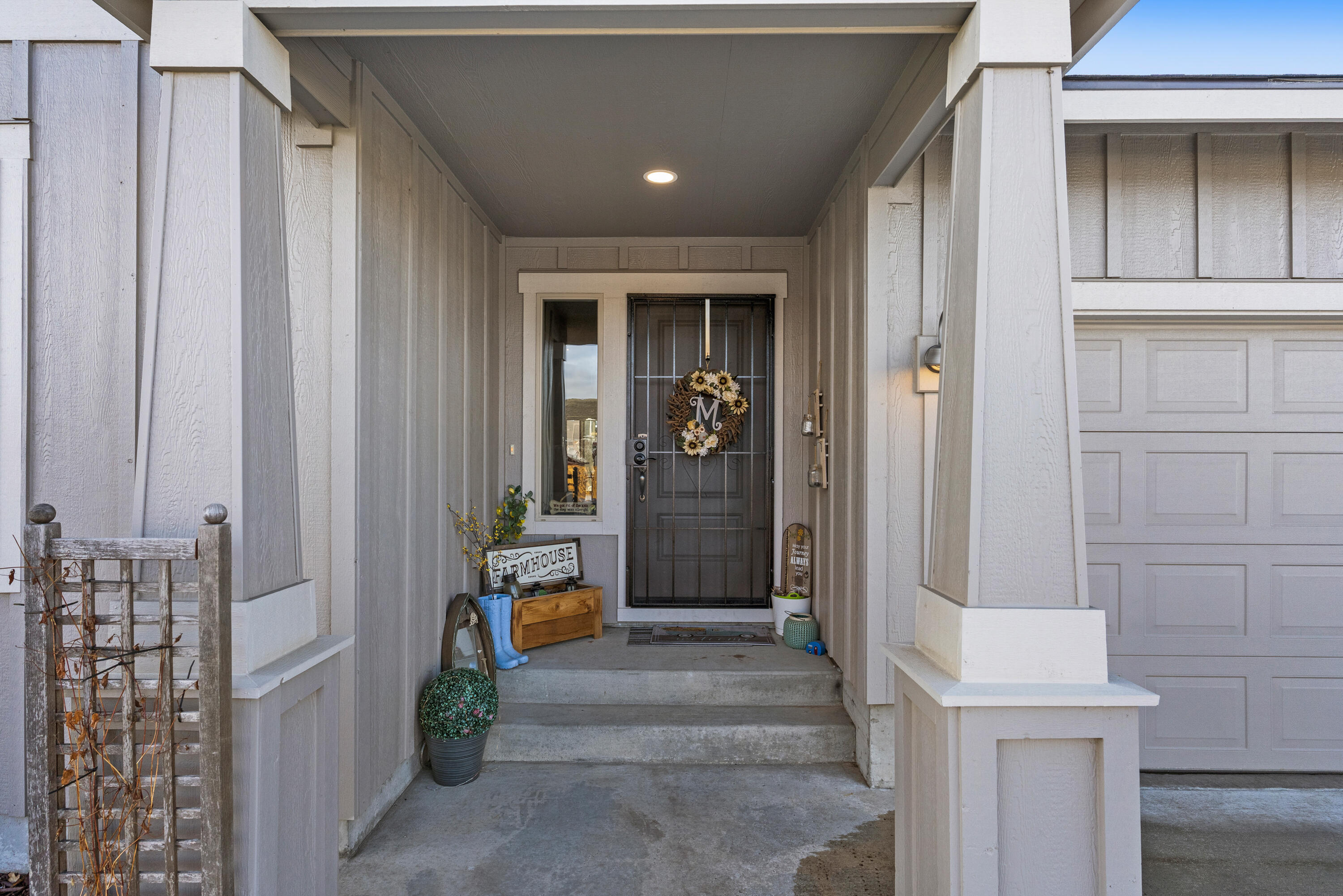 27 Elm - Residential