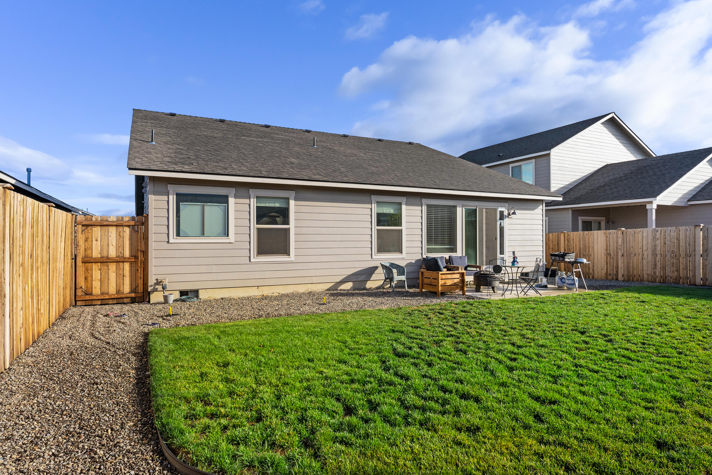 27 Elm - Residential