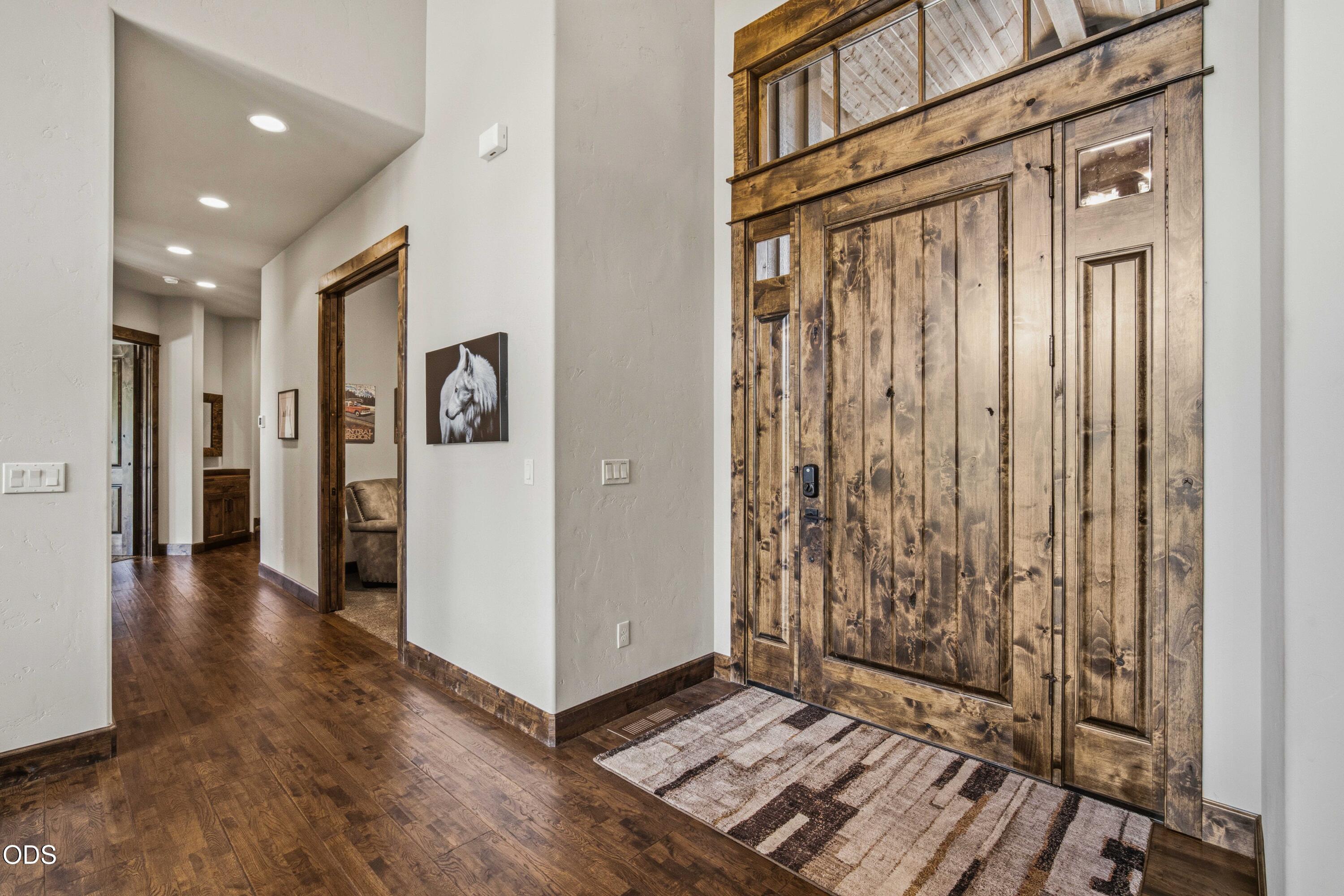 56240 Trailmere Circle