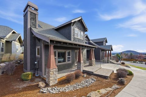 Tiny photo for 2627 NW Awbrey Point Circle, Bend, OR 97703 (MLS # 220217376)