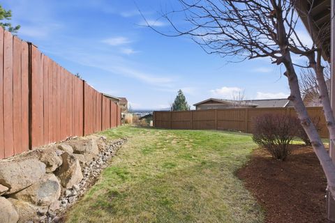 Tiny photo for 2627 NW Awbrey Point Circle, Bend, OR 97703 (MLS # 220217376)