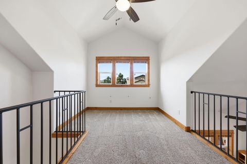 Tiny photo for 2627 NW Awbrey Point Circle, Bend, OR 97703 (MLS # 220217376)