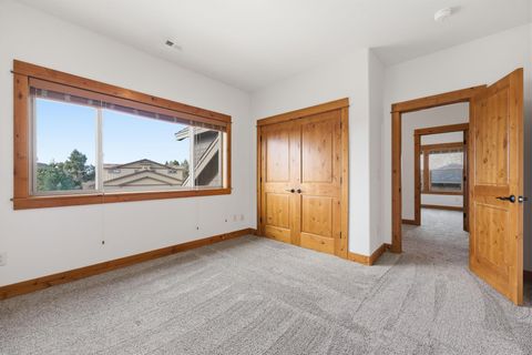 Tiny photo for 2627 NW Awbrey Point Circle, Bend, OR 97703 (MLS # 220217376)