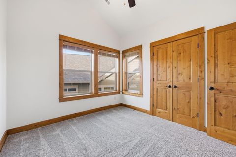 Tiny photo for 2627 NW Awbrey Point Circle, Bend, OR 97703 (MLS # 220217376)