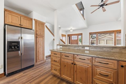 Tiny photo for 2627 NW Awbrey Point Circle, Bend, OR 97703 (MLS # 220217376)