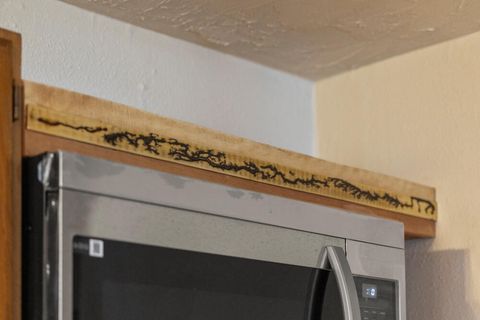 Tiny photo for 12759 Golden Eagle Lane, Bonanza, OR 97623 (MLS # 220213590)