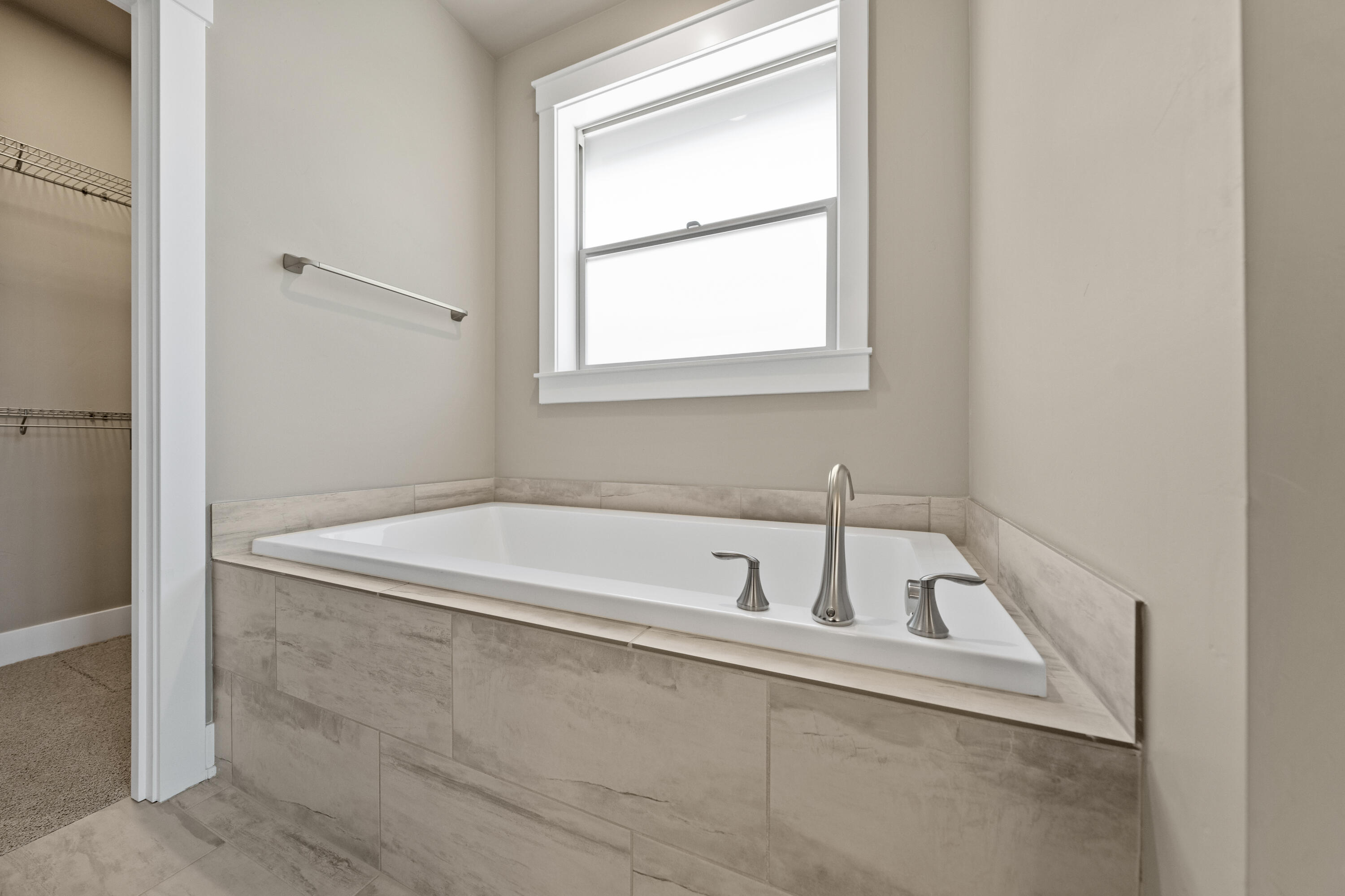 Dry Canyon - Residential