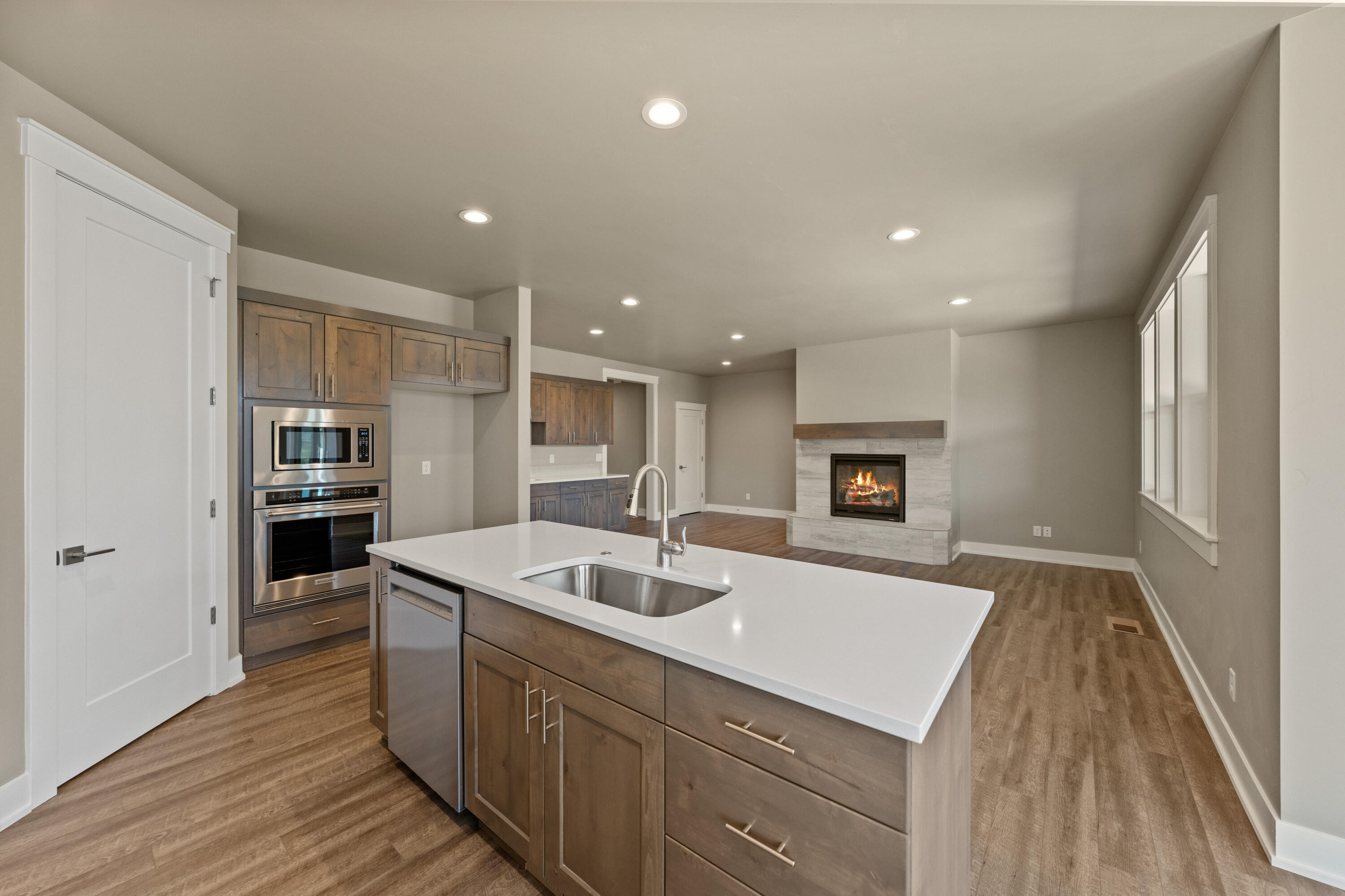 Dry Canyon - Residential