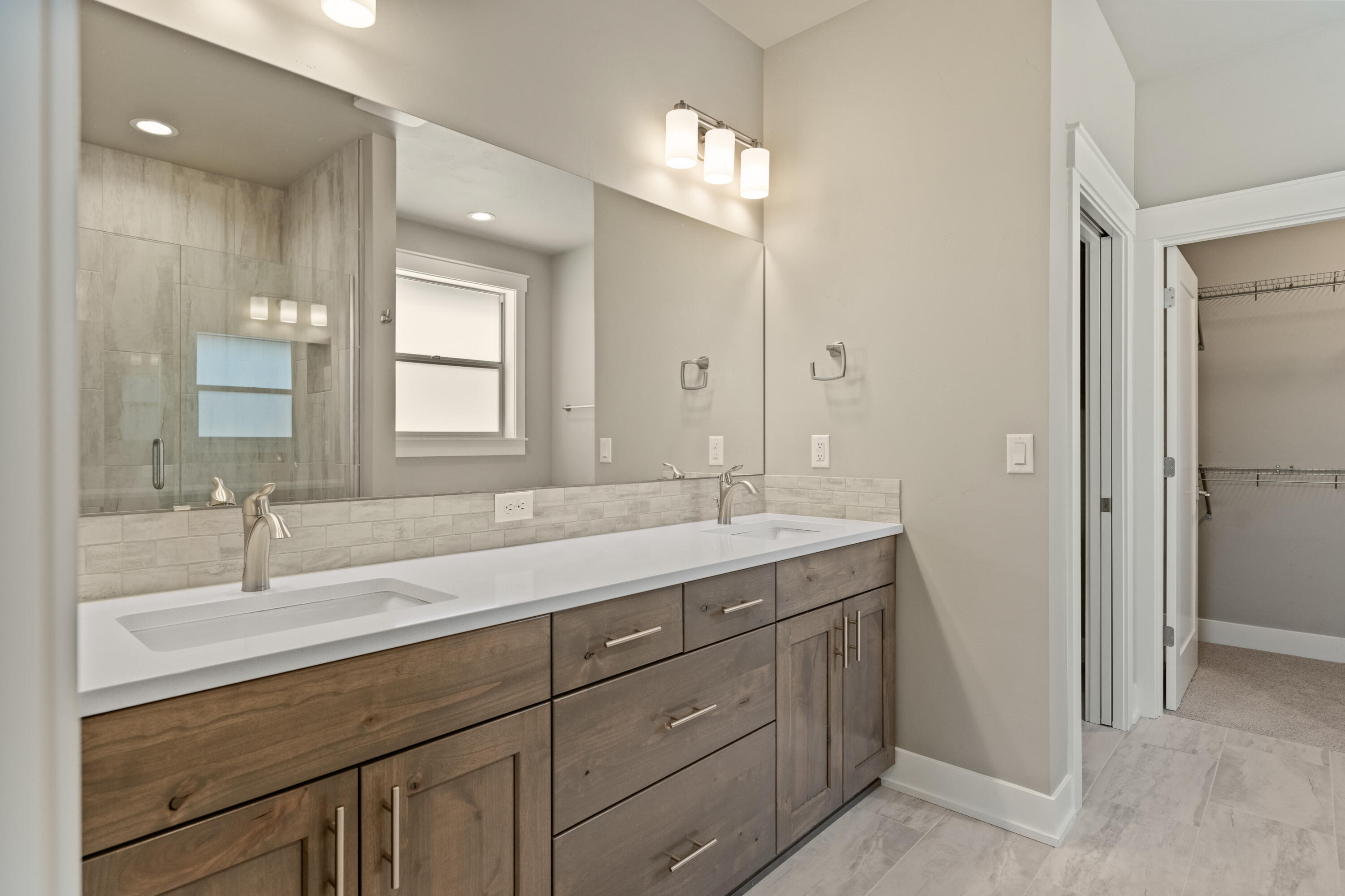 Dry Canyon - Residential