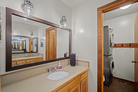 Tiny photo for 57089 Wild Lily Lane #16, Sunriver, OR 97707 (MLS # 220220176)