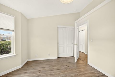 Tiny photo for 1409 George Tweed Boulevard, Grants Pass, OR 97527 (MLS # 220212247)